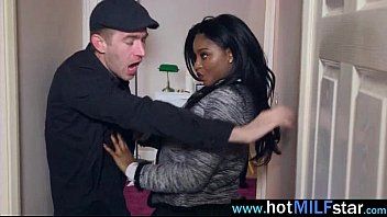 play A black woman having hardcore sex