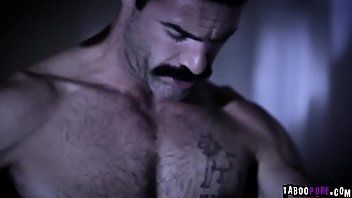 play المخدع xnxx أن العاهرة اللعينة مع ليلة مراهقة ناضجة