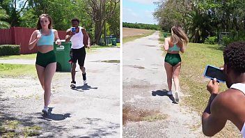play Filmado por um negro enquanto corria mais sexo com o negro