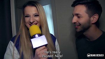 play Seksowna brunetka chce uprawiać seks jak szalona